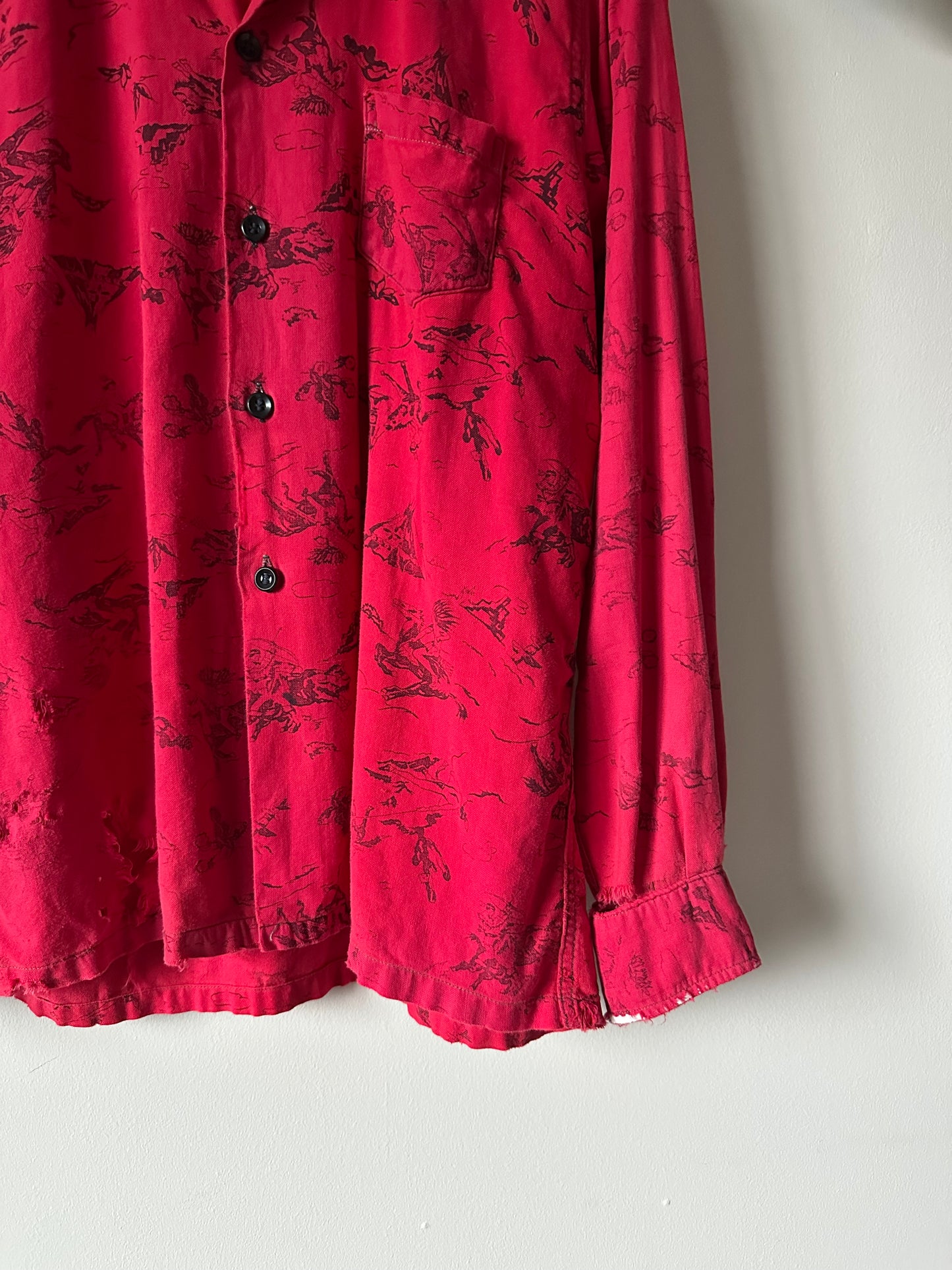 1950s printed button down (20x25)