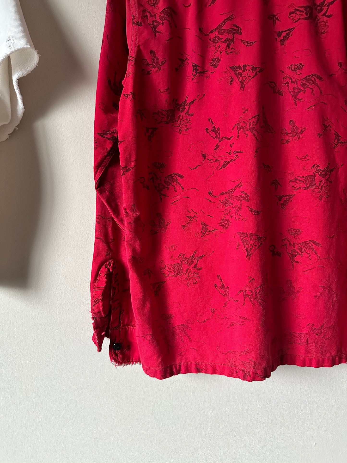 1950s printed button down (20x25)