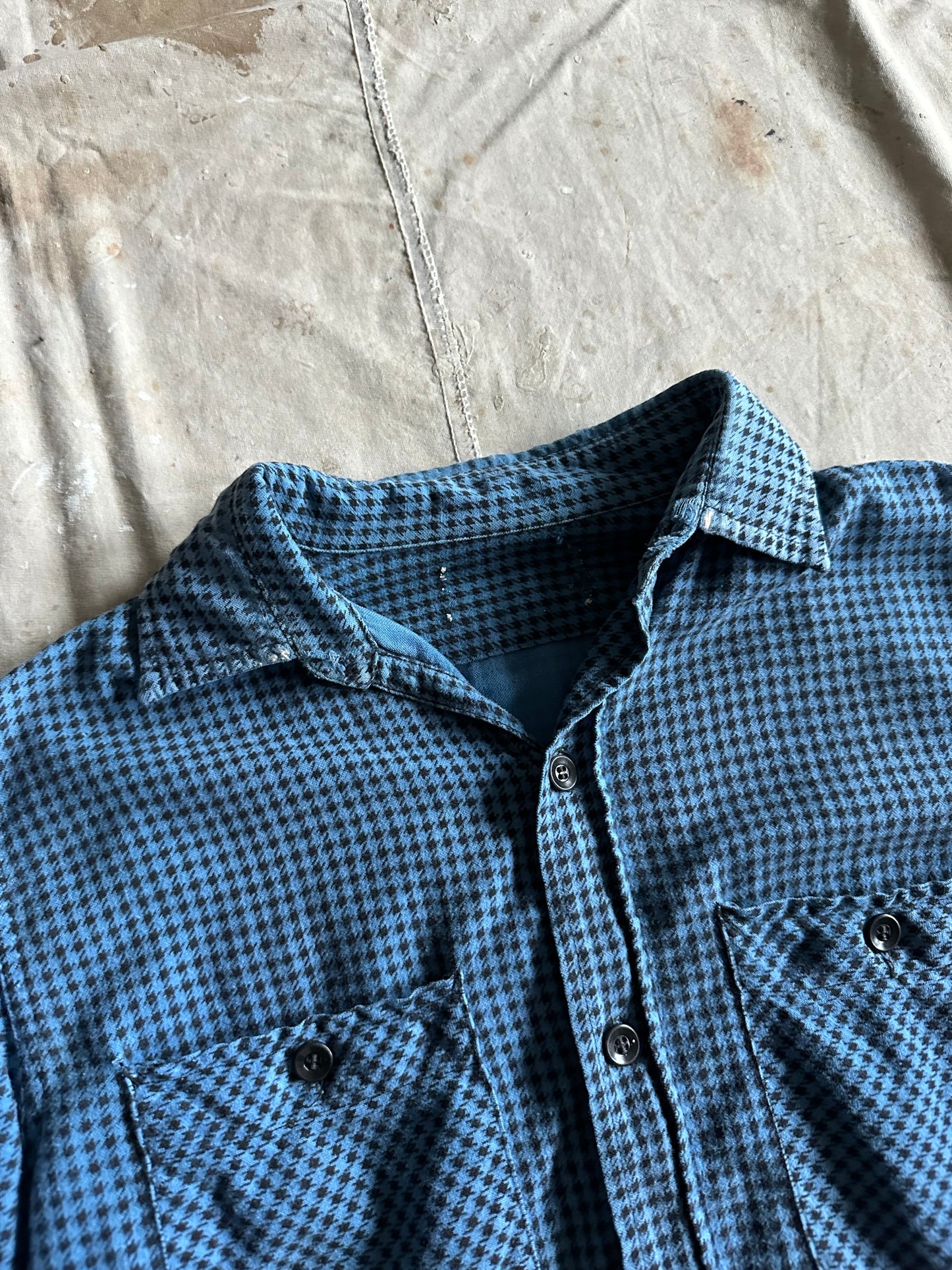 1960s houndstooth cotton button up (20x27)