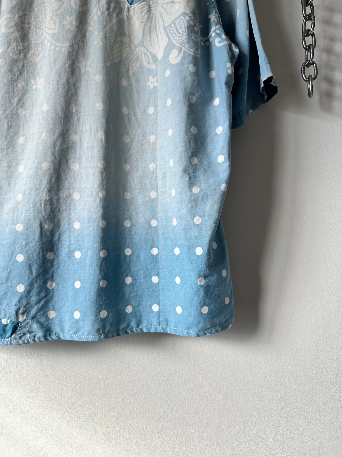 1940s thrashed and repaired hawaiian button up (22x26)